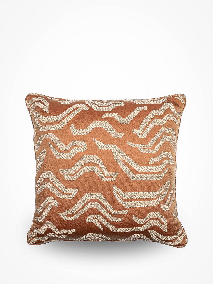 Luxe Pierre Frey sierkussen in Peche, 45x45 cm, hoogwaardige afwerking
